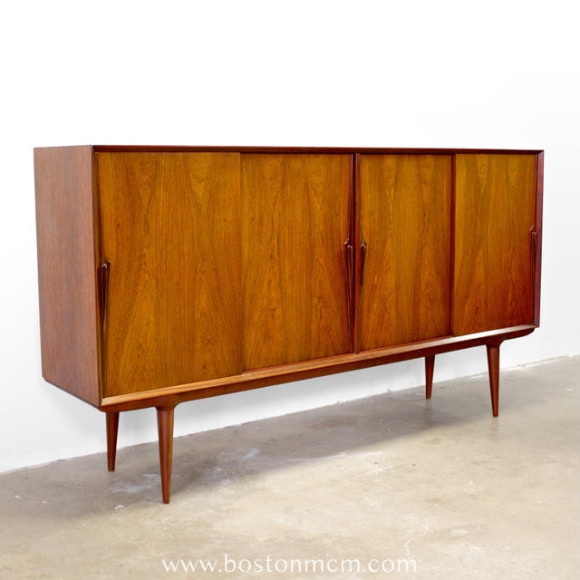 1950s 1950s Omann Jun. Møbelfabrik Model #19 Rosewood Tall Sideboard / Highboard Designed by Gunni Omann For Sale - Image 5 of 13