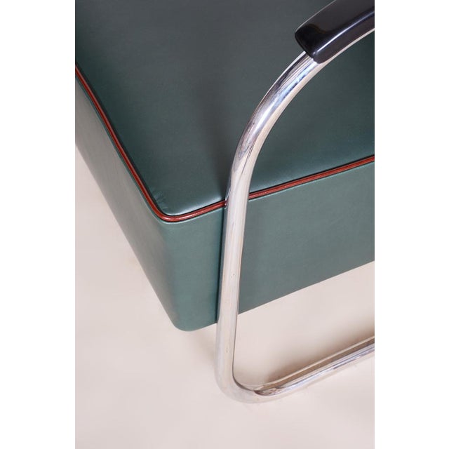 Bauhaus Armchairs in Chrome & Leather from Mücke & Melder, Czechia, 1930s, Set of 2 For Sale - Image 4 of 6