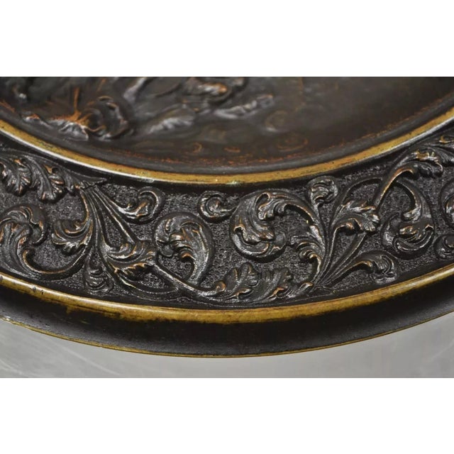 Early 20th Century Bronze King Umberto Visiting Cholera Hospital Naples 1884 Dish Wall Plaque For Sale - Image 5 of 10
