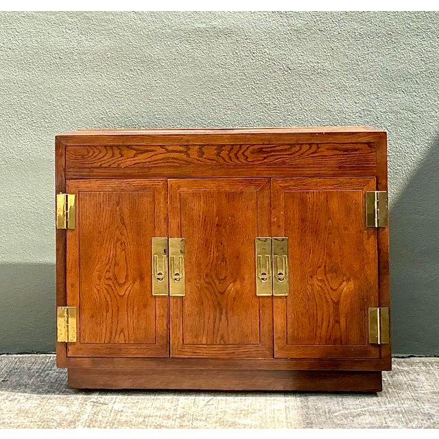 Late 20th Century Vintage Henredon Campaign Dry Bar For Sale - Image 5 of 12