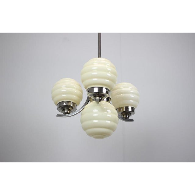 Vintage Art Deco Chrome Chandelier with Champagne Ribbed Glass Globes, 1930s For Sale - Image 10 of 16