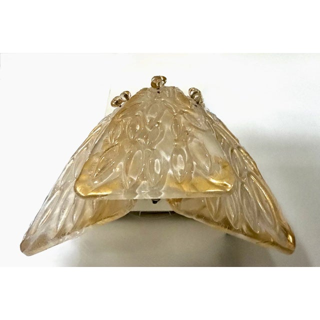 Single Murano Glass Clear & Gold Leaf Wall Sconce For Sale - Image 4 of 12