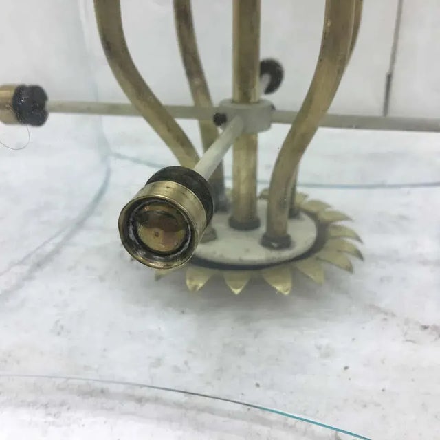 Pietro Chiesa 1935s Fontana Arte Attributed Brass and Curved Glass Pendant For Sale - Image 4 of 11