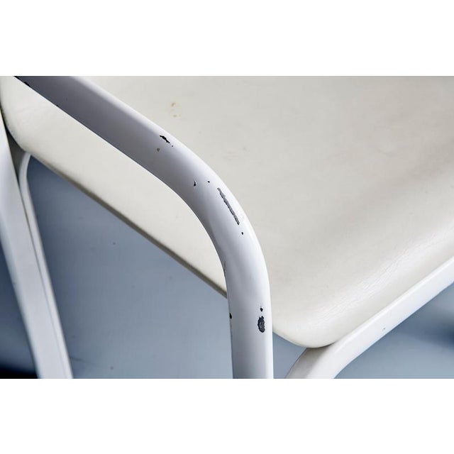 White Orsay Armchairs by Gae Aulenti for Knoll, 1970s, Set of 2 For Sale - Image 8 of 12