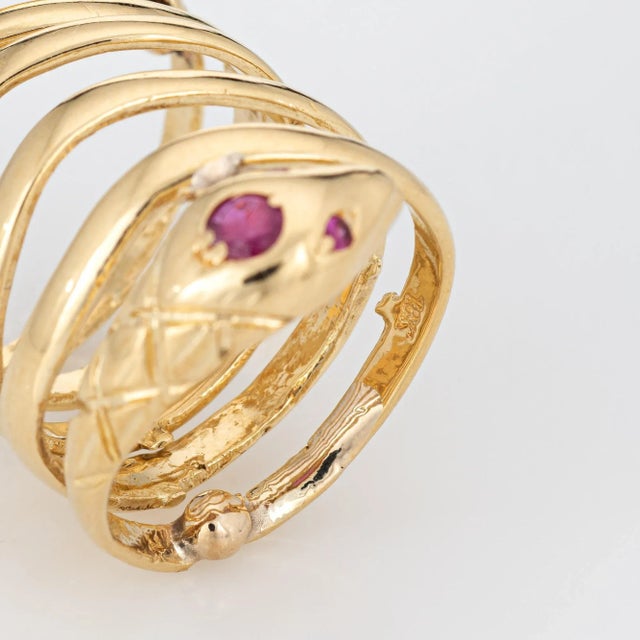 Late 20th Century Snake Wrap Ring 6 Bands Vintage 18k Yellow Gold 5 Serpent Fine Estate Jewelry size 5 For Sale - Image 5 of 5