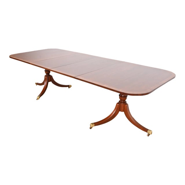 Baker Furniture Style Georgian Banded Mahogany Double Pedestal Extension Dining Table, Newly Refinished For Sale