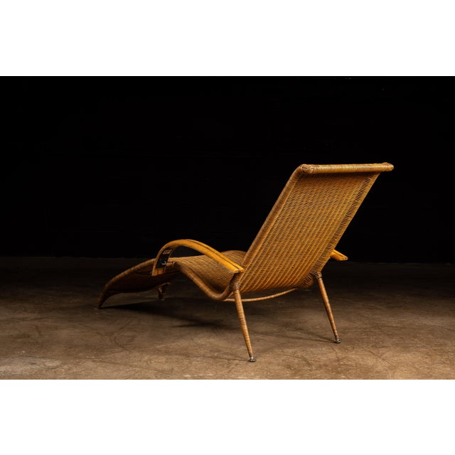 Vintage Wicker and Rattan Chaise Lounge by Pier 1 For Sale In Chicago - Image 6 of 12