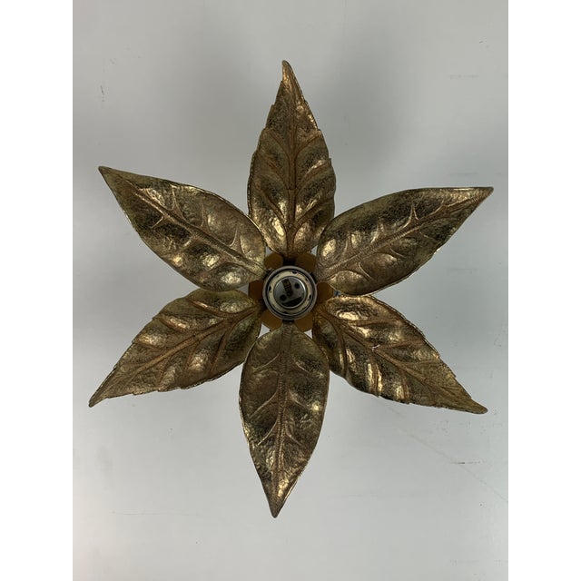 Florentine Brass Floral Wall Sconce by Willy Daro for Massive Lighting, 1970s For Sale - Image 6 of 7