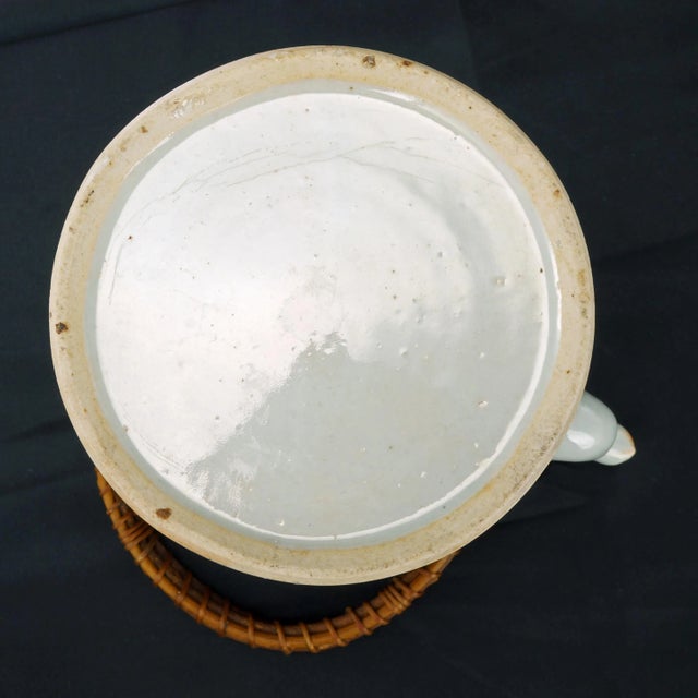 Green Chinese Rose Medallion Teapot 2nd Half 19 Century For Sale - Image 8 of 10