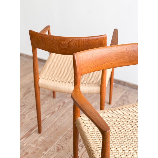 Set of Mid-Century Modern Danish Model 57 Chairs in Teak by Niels O. Møller for JL Mollers Møbelfabrik, 1950 For Sale - Image 11 of 17