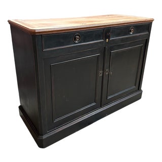 Early 20th Century 2-Door Sideboard For Sale