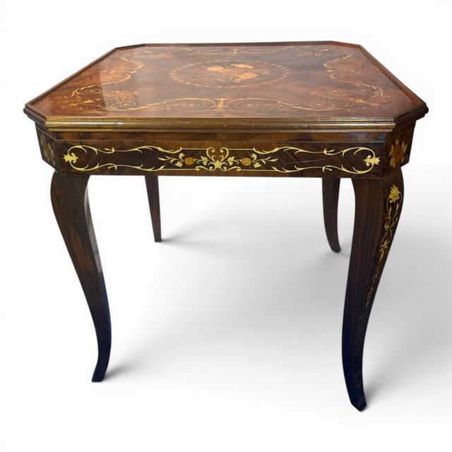 Mid 20th Century Italian Inlaid Walnut Marquetry Multi-Game Table )Chess, Backgammon, Roulette, Cards) With All Game Pieces – Home Game Table For Sale - Image 15 of 15