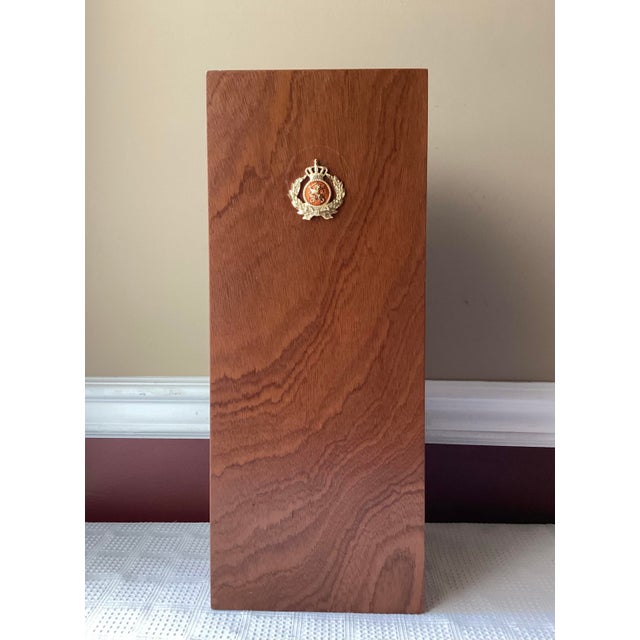 Bronze Antique 19th Century Dutch 3rd Line Regiment Bronze Statue – Presented by Royal Netherlands Army, 1990 For Sale - Image 8 of 12