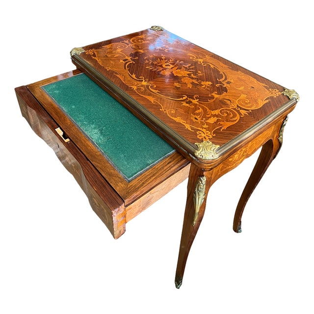 1900s Victorian Rosewood Game Table With Floral Inlay, Brass Details, Expandable, Original Condition For Sale