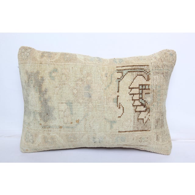 Art Deco Tribal Wool Rug Pillow Cover - Vintage Rug Bedding Cushion 14'' X 20'' For Sale - Image 3 of 10