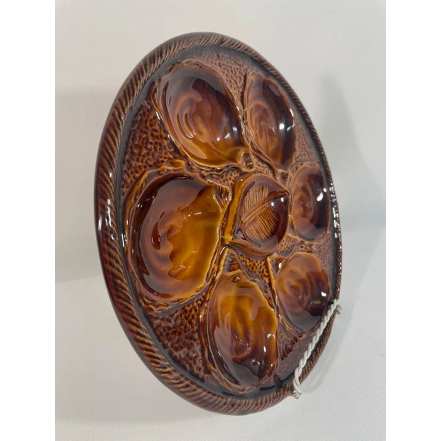 French 1960s French St Clement Majolica Honey Brown Oyster Plate For Sale - Image 3 of 14