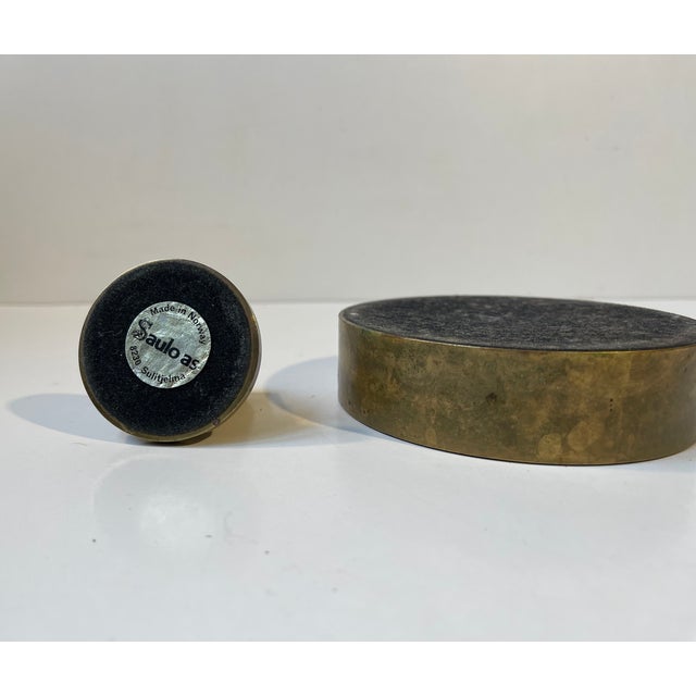 Metal Mid-Century Natural Stone and Brass Pen Holder with Ashtray by Saulo Norway, 1960s, Set of 2 For Sale - Image 7 of 10