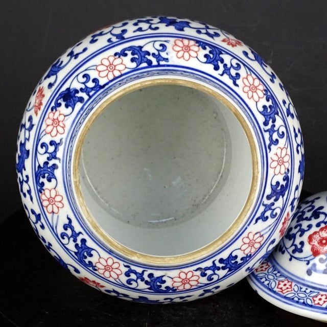 Vintage Chinese Ceramic Pot Qing Dynasty Qianlong Marked Blue and White Underglaze Red Porcelain Ginger Jar Hand Painted Flowers Pattern For Sale - Image 4 of 7