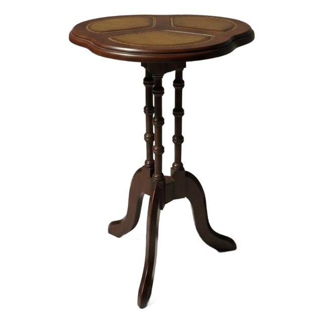 Vintage Hammary Mahogany Cloverleaf Side Table - Mid-Century Tooled Leather Pedestal Accent Table - Plant No. 2 Lenoir Nc For Sale