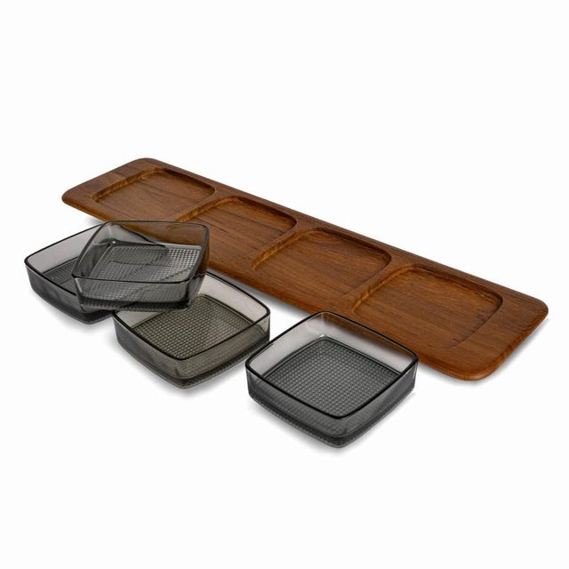 1960s Danish Tray with Serving Bowls from Digsmed, 1960s, Set of 5 For Sale - Image 5 of 9