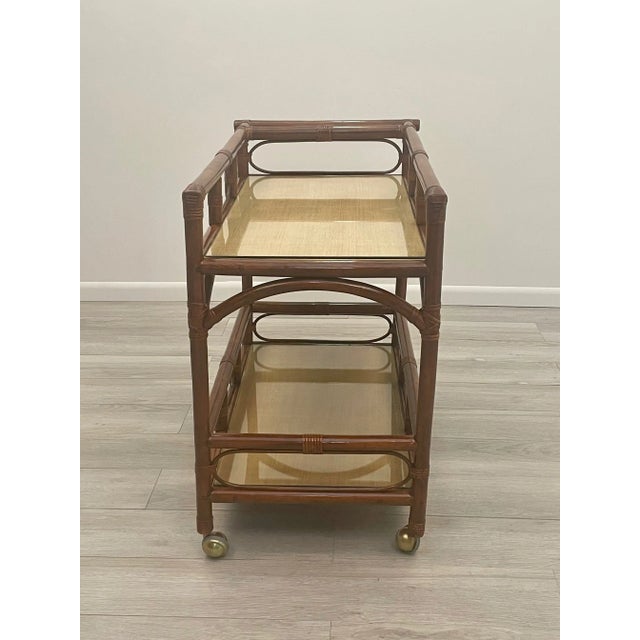 1970s Mid-Century Modern Bamboo & Rattan Bar Cart For Sale - Image 5 of 9