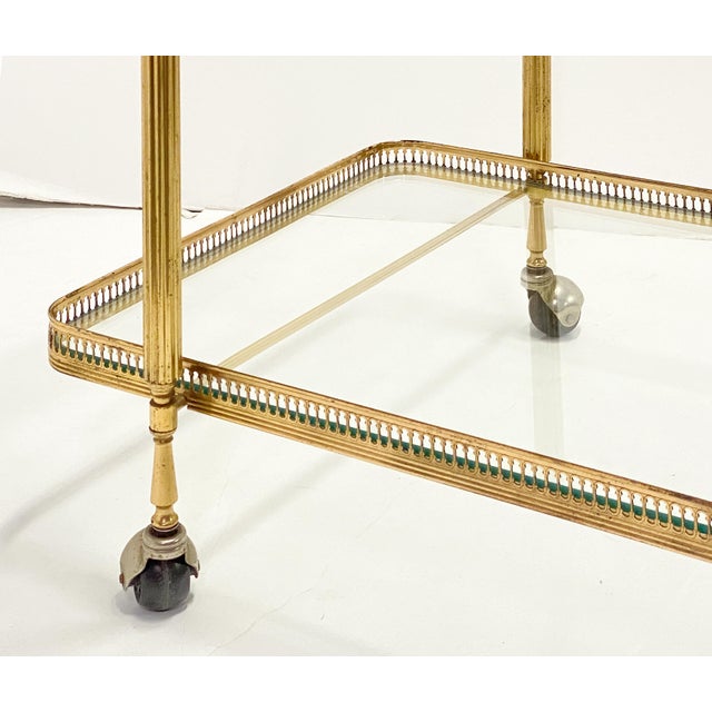 French Two-Tiered Rolling Drinks Cart of Brass and Glass For Sale In Austin - Image 6 of 8