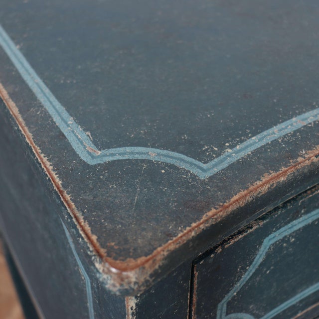 Italian Painted Serpentine Commode For Sale - Image 9 of 10