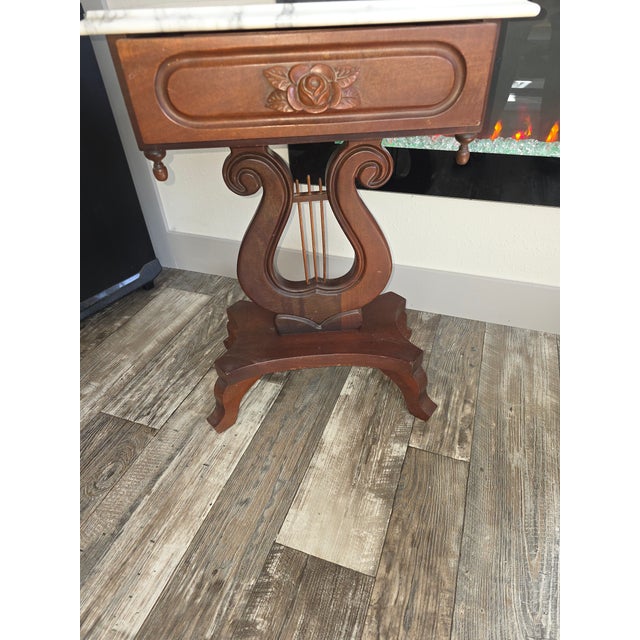 Wood 1970s Mahogany Carlton McLendon Furniture Co. Marble Top Side Table For Sale - Image 7 of 16