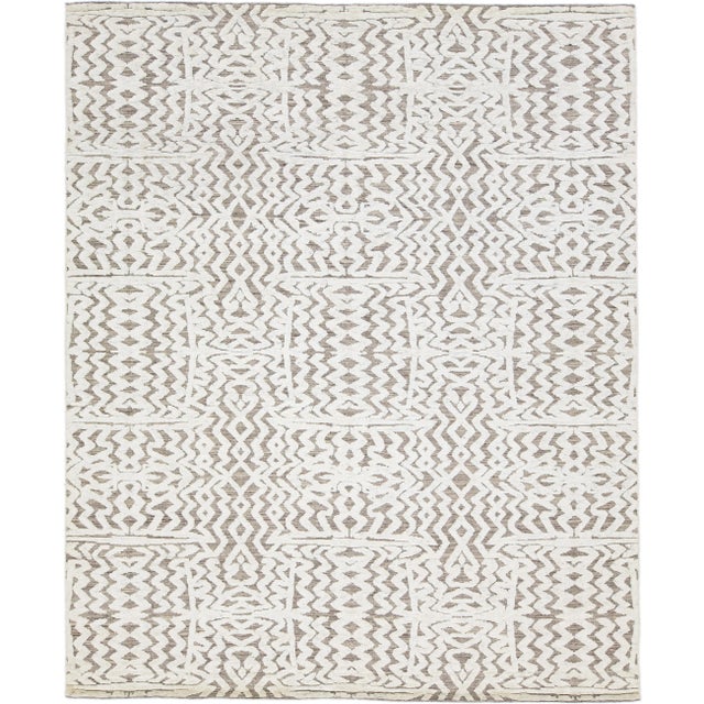 Gray 2020s Gray & Ivory Moroccan Style Wool Rug With Abstract Seamless Design For Sale - Image 8 of 8