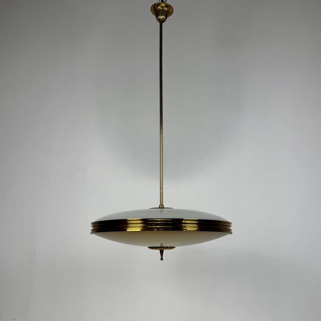 Gold Mid-Century Modern Two Tone Glass and Brass Pendant Lamp by Pietro Chiesa for Fontana Arte, Italy, 1950s For Sale - Image 8 of 10