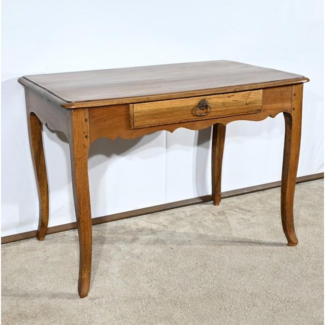 Louis XV Style Desk in Walnut and Cherry, Early 19th Century For Sale - Image 3 of 18