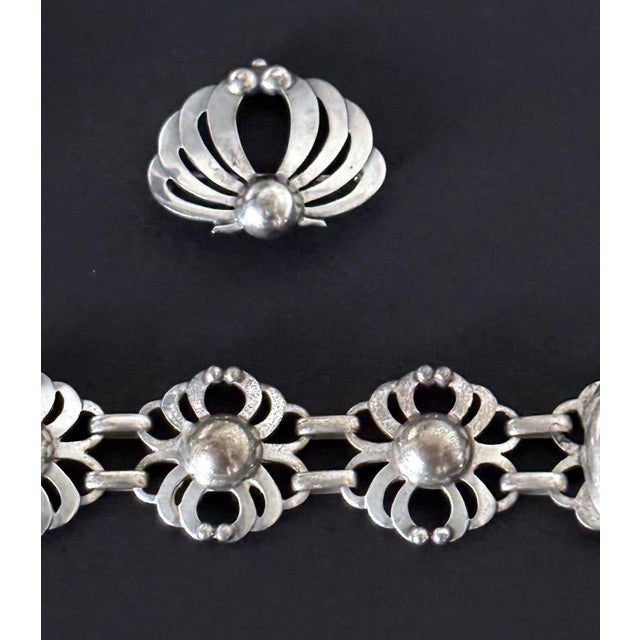 Metal Rare Sterling Silver Jewelry Suite by The Kalo Shop For Sale - Image 7 of 18