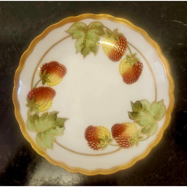 Limoges 1890s Porcelain Set Art Nouveau Strawberries 25 Pc For Sale - Image 13 of 16