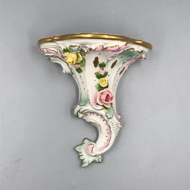 Rococo Hand-Painted Porcelain Wall Consoles from Kämmer, Dresden, Set of 3 For Sale - Image 14 of 18