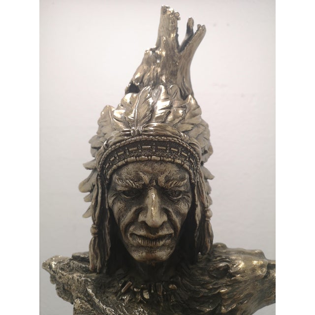 Boho Chic Indian Chief Statue in Brass & Wood, 1970s For Sale - Image 3 of 18