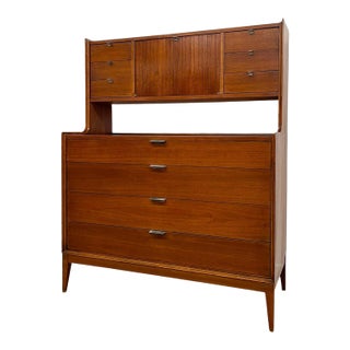 Vintage Cavalier Mid Century Modern Highboy Dresser Cabinet. For Sale