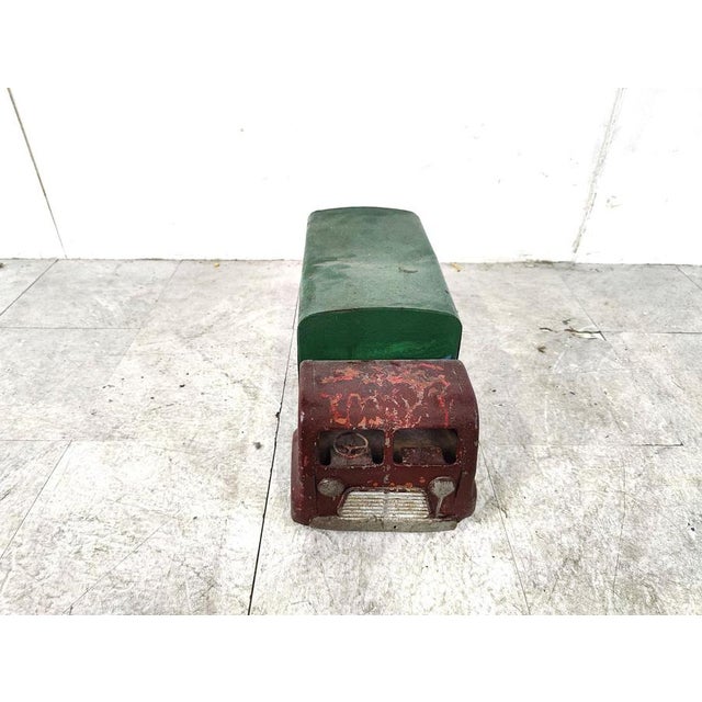 Green Vintage Tin Toy Car from Tri-ang, 1950s For Sale - Image 8 of 10