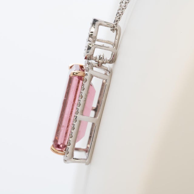 4.4Ct Pink Tourmaline Pendant With Earth Mined Diamonds Accents: Solid 14k Gold For Sale In Columbus - Image 6 of 8