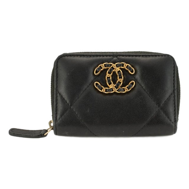 Chanel Lambskin Black Quilted Chanel 19 Zip Around Coin Purse Wallet Bag For Sale