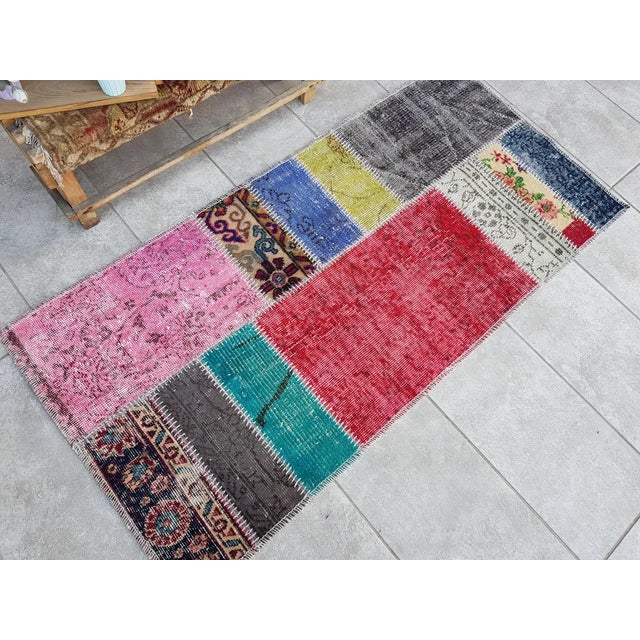 Textile Mid 20th Century Hallway Anatolian Floral Rug For Sale - Image 7 of 9