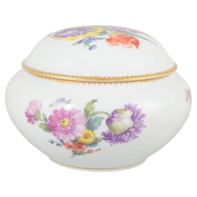 Antique Round Porcelain Jar with Lid fom Royal Copenhagen, 1890s For Sale - Image 5 of 5