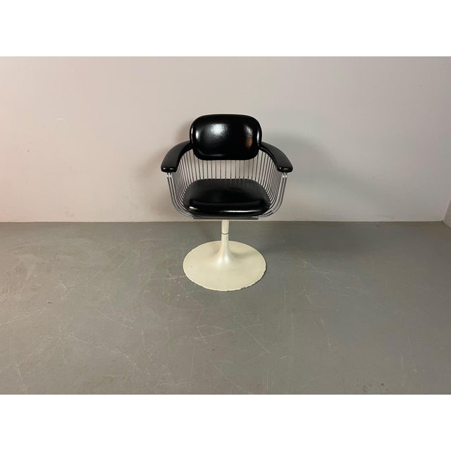 Metal Mid-Century Modern Belgian Swivel Armchair by Rudi Verelst for Novalux, 1970s For Sale - Image 7 of 13
