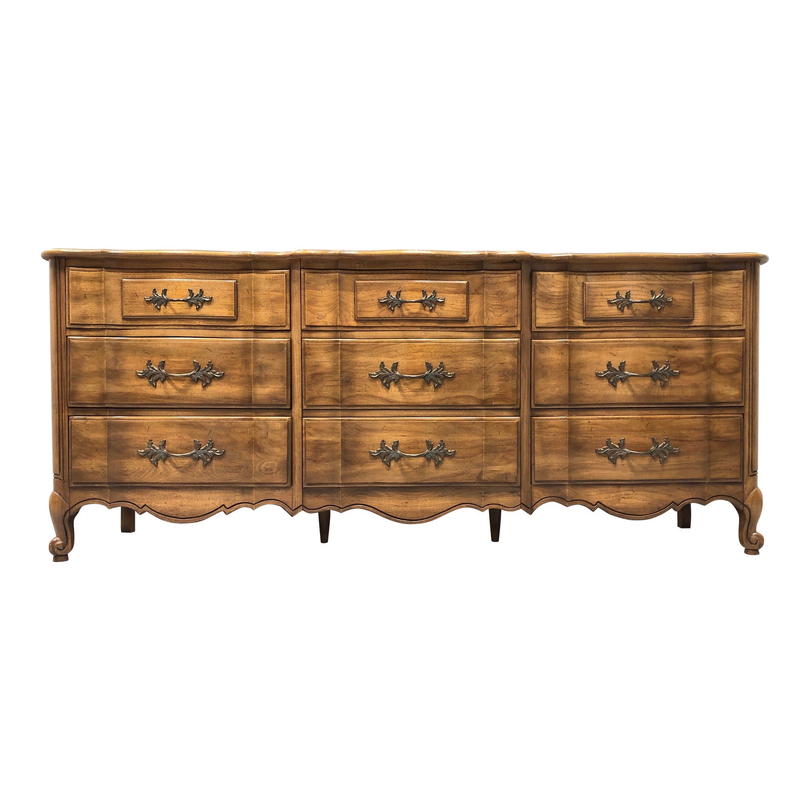 Thomasville Tableau Oak French Country Style Triple Dresser | Chairish
