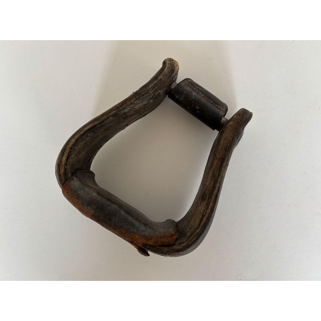 Farmhouse 1940s Antique Western Leather Horse Saddle Stirrup, Single For Sale - Image 3 of 7