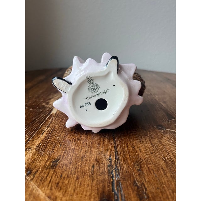 Royal Doulton Mid 20th Century Royal Doulton Hn1759 "The Orange Lady" Figurine, Made in England For Sale - Image 4 of 7