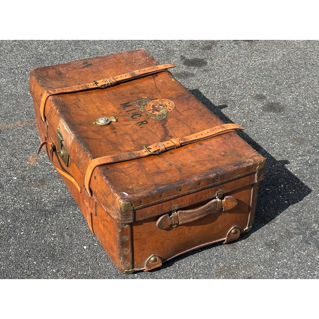 Late 19th Century Late 19th C. Leather and Timber Luxury Travel Trunk - Exceptional Detailing and Pedigree For Sale - Image 5 of 13