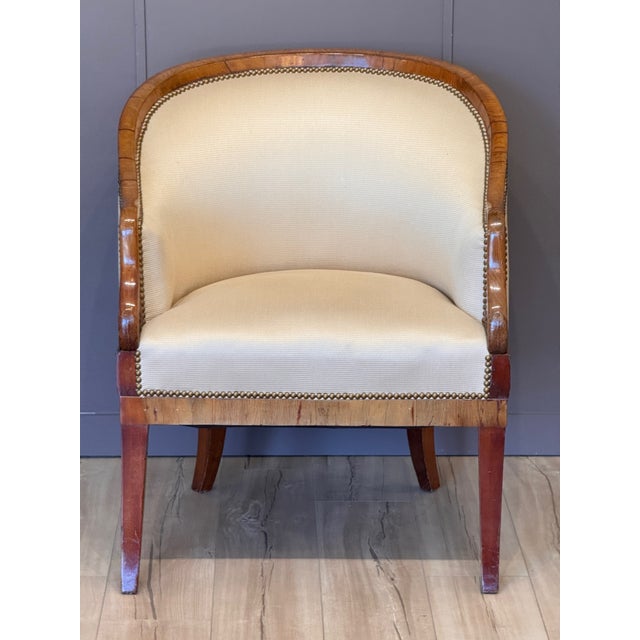 Early 19th Century German Biedermeier Fruitwood Upholstered Tub Chair For Sale - Image 4 of 10