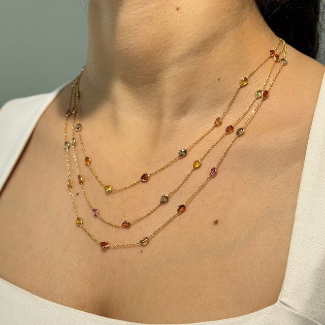 Pop Art 18k Yellow Gold Multi-Strand Necklace With 13.32ct Pear Cut Multicolor Sapphires For Sale - Image 3 of 18