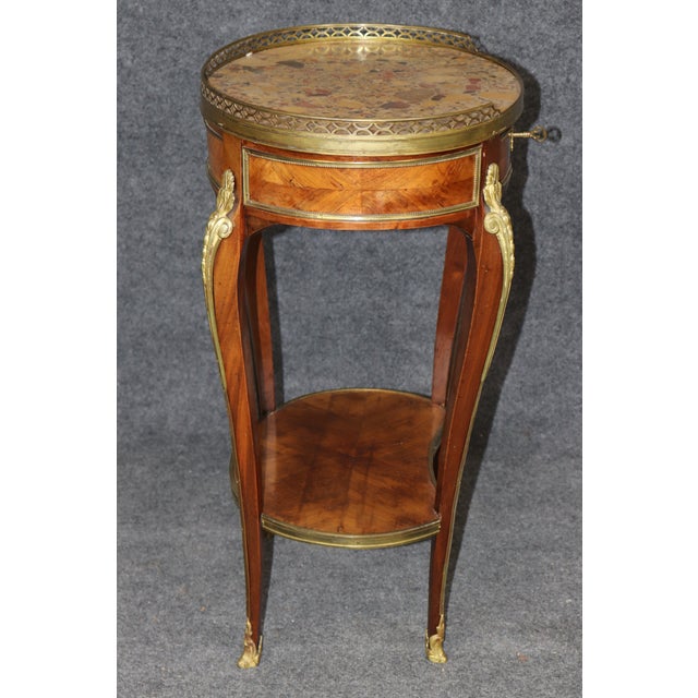 Breche D' Alep Marble French Louis XV Style Bronze Mounted 2 Tier End Table For Sale - Image 4 of 14