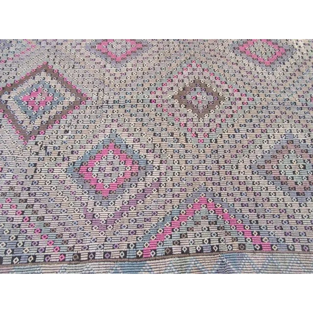 Turkish 1960s Turkish Denizli Kilim Rug For Sale - Image 3 of 6